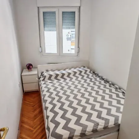 Brod Trgovacka Apartment Zarkovo
